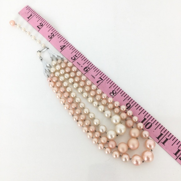 Vintage 60’s Signed Japan Faux Pearl 3 Strand Necklace Light Peach/Pink Retro - Picture 5 of 12